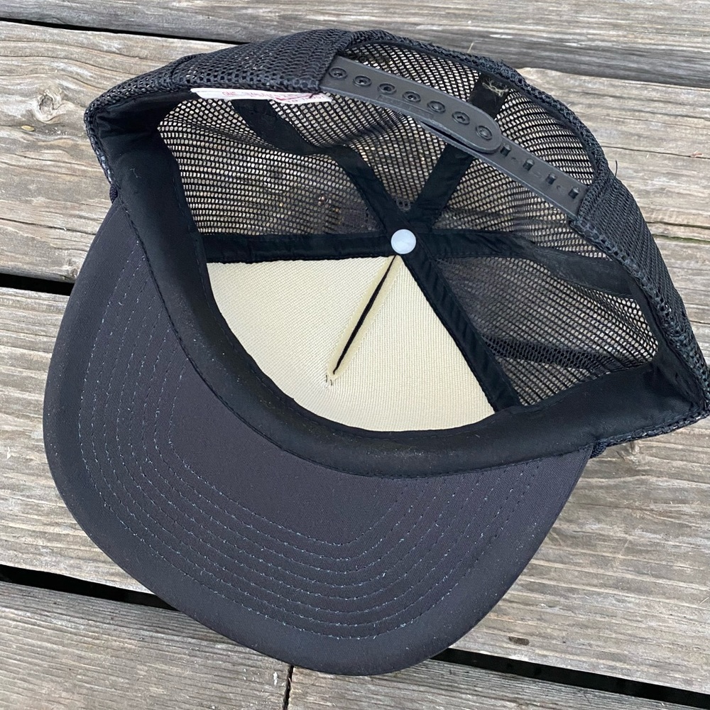 Trucker hat - Picture 2 of 2